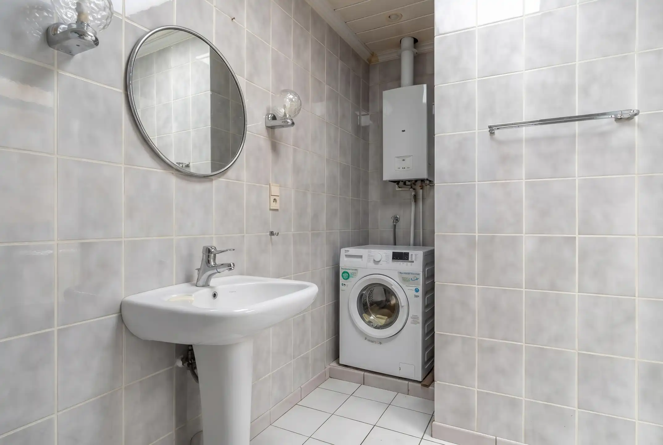 Gunstig gelegen woning met 2 slpk's en tuin te Turnhout. foto 12