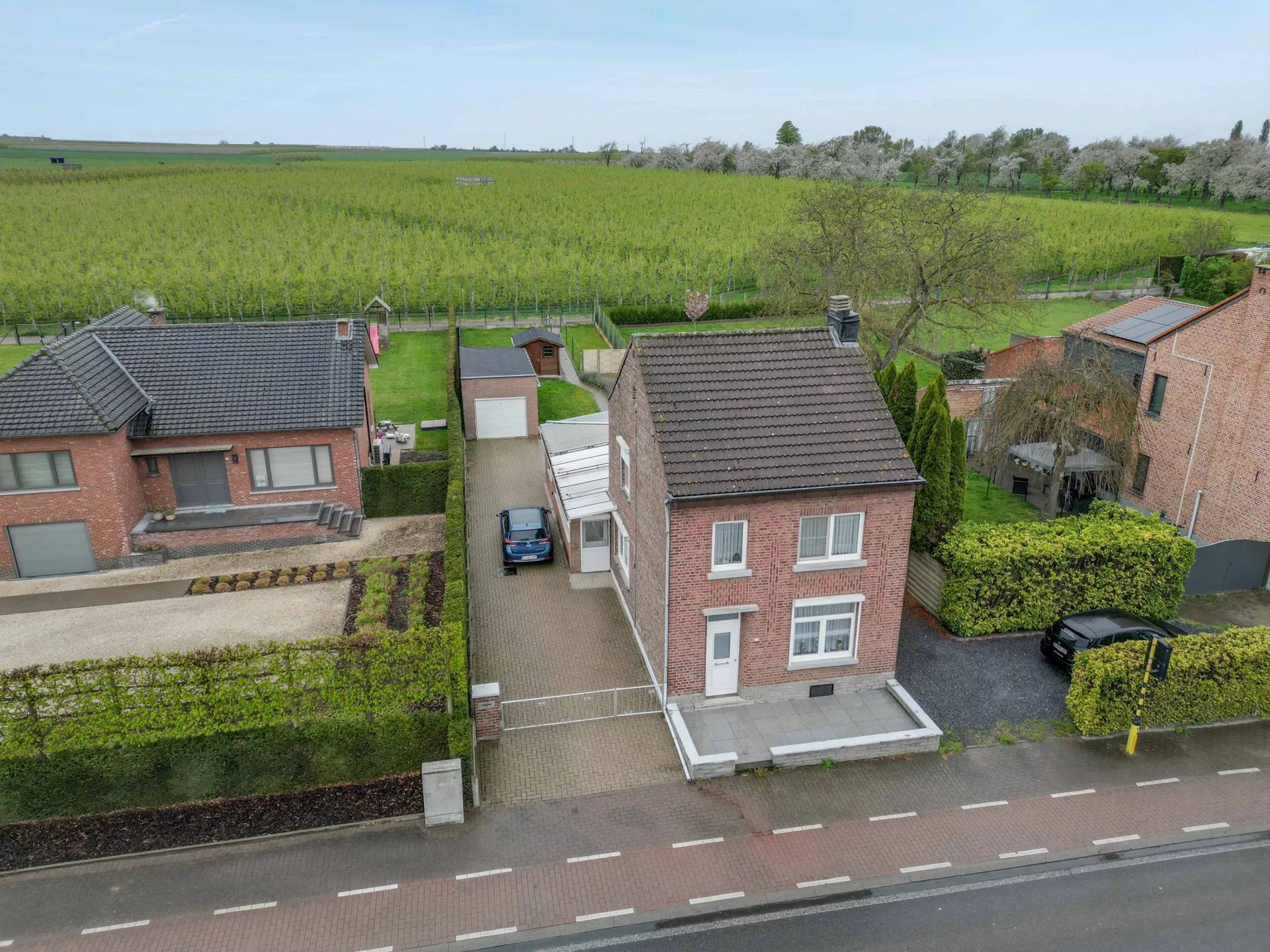 Landelijke woning met tuin foto 2