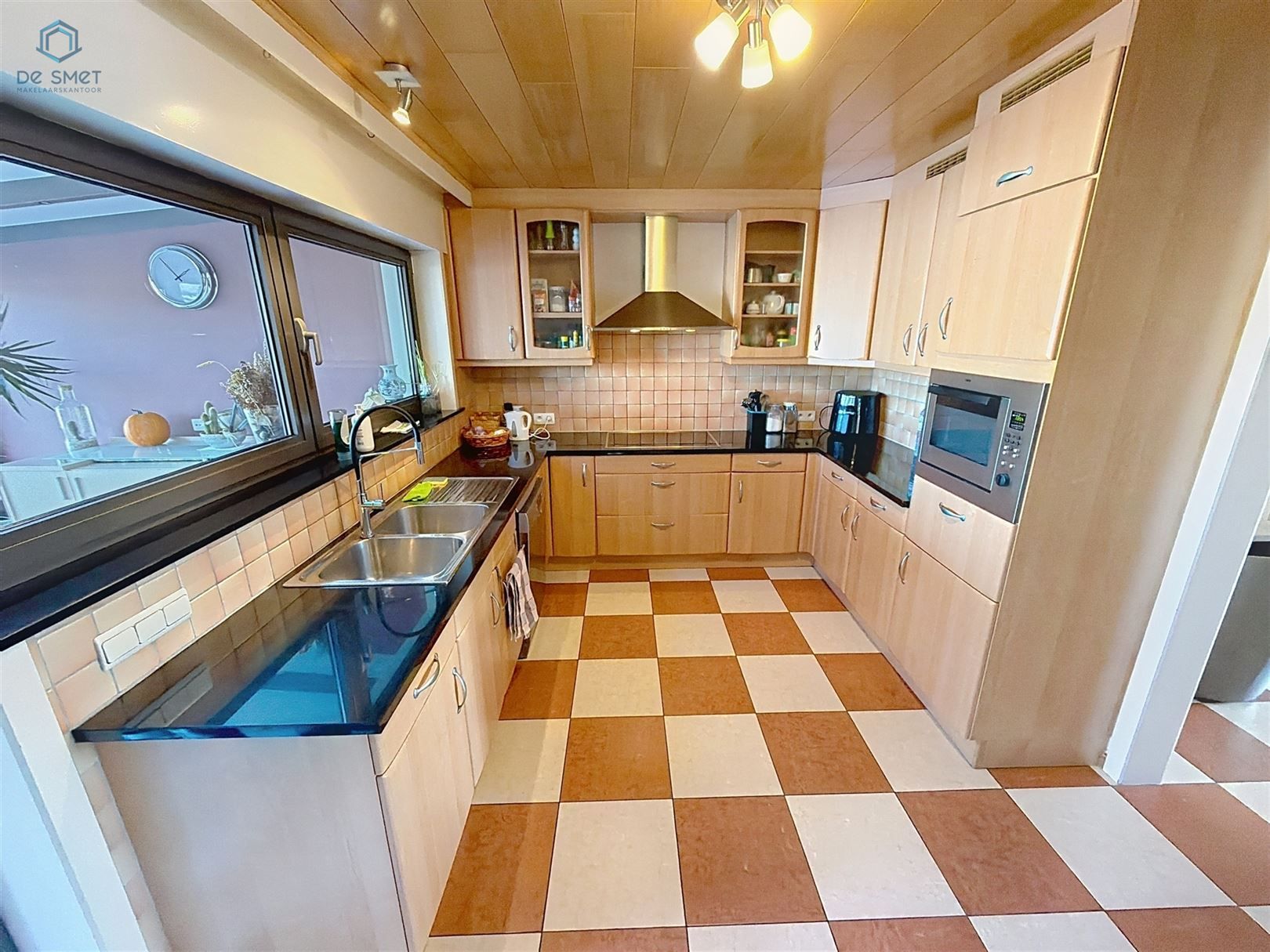 Instapklare gezinswoning met garage, tuin en 2 slaapkamers in Lierde foto 7