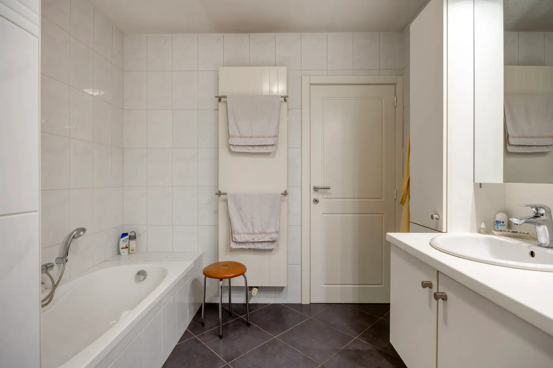 Instapklare halfopen woning op toplocatie nabij centrum van Bocholt foto 19