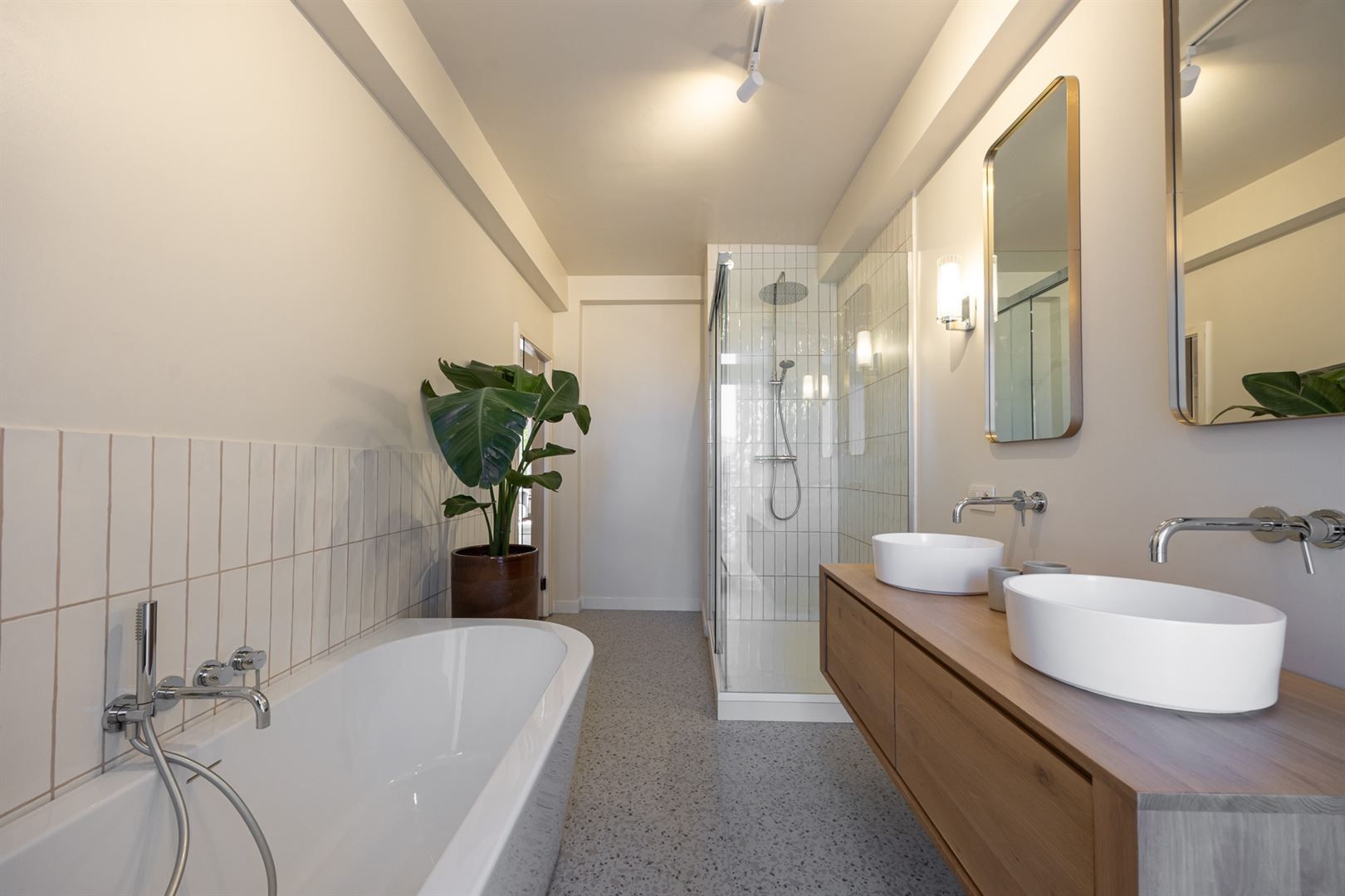 Licht 2 slaapkamer appartement aan het Zuid foto 13