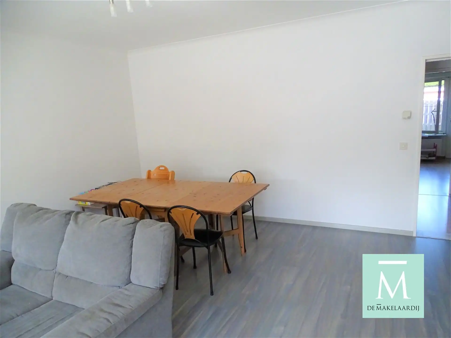 Centraal gelegen gelijkvloersappartement met 2 slaapkamers en tuin! foto 4