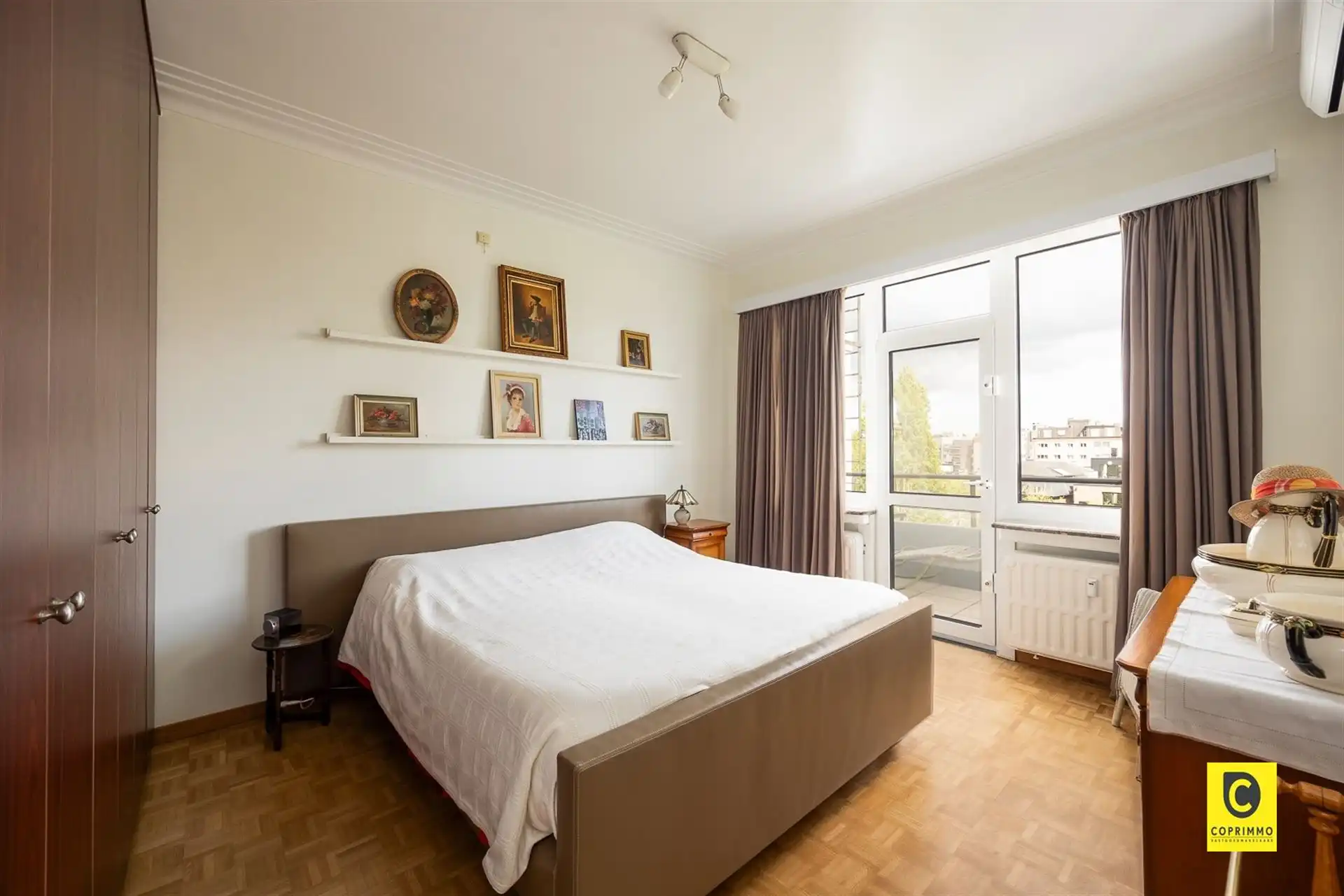 Charmant 3slpk dakappartement met terras en P foto 10