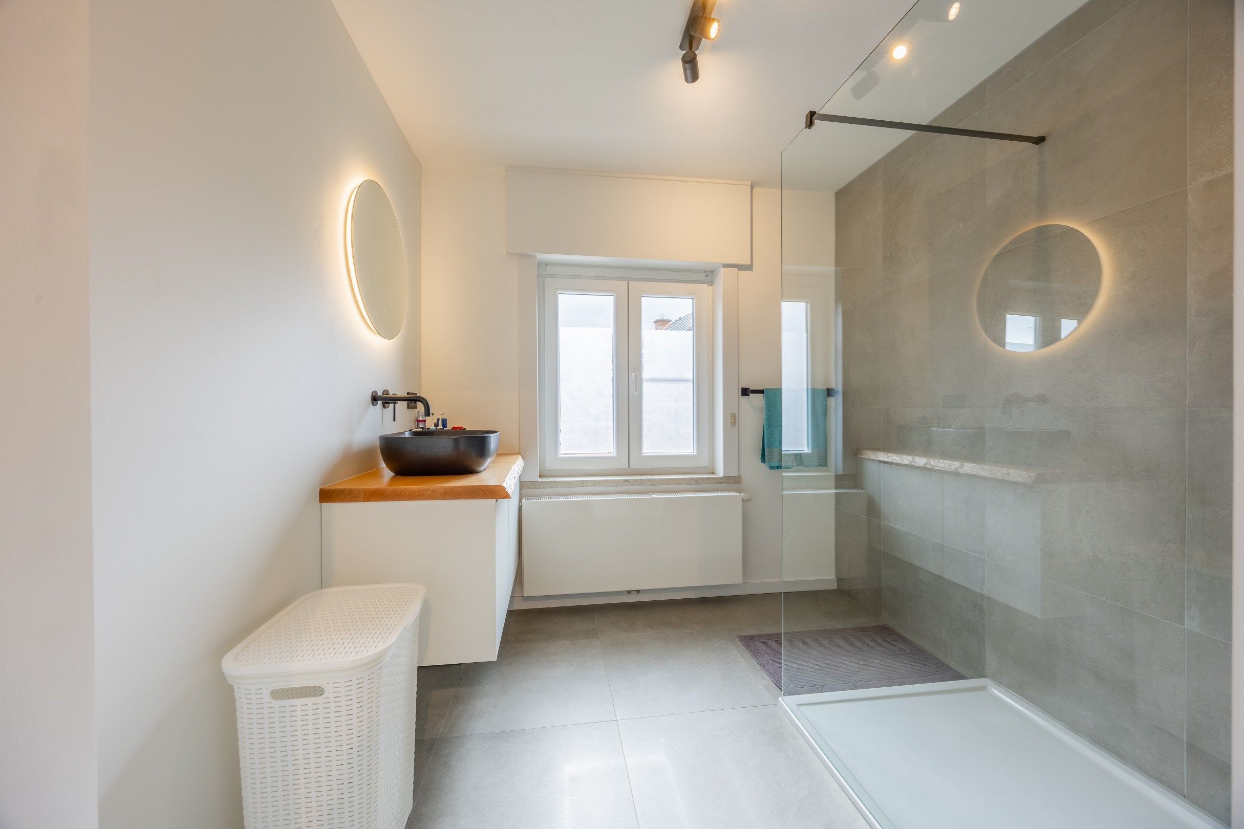 GERENOVEERDE WONING OP TOPLOCATIE!  foto 13