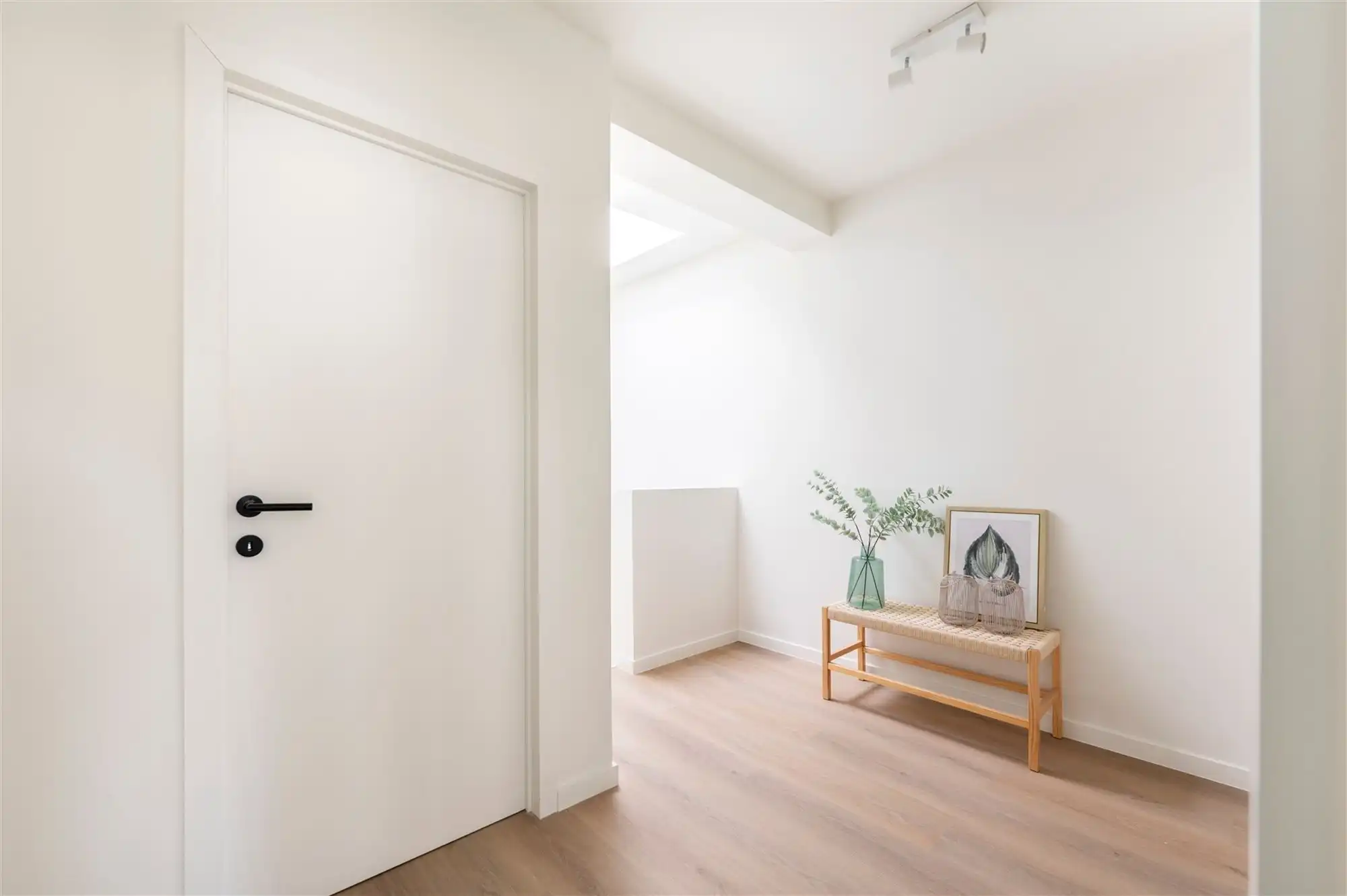 Gerenoveerde opbrengsteigendom met 2 appartementen foto 11