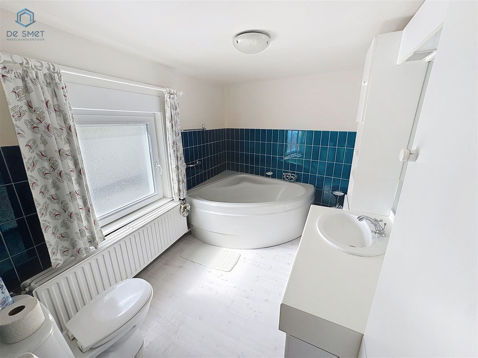 Instapklare Hoekwoning met 4 Slaapkamers Op Wandelafstand van het Centrum van Geraardsbergen! foto 16
