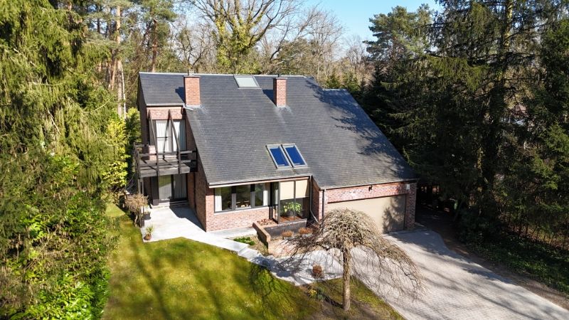 Moderne villa stijl van 245m² op 14 are palende aan golfdomein foto 26