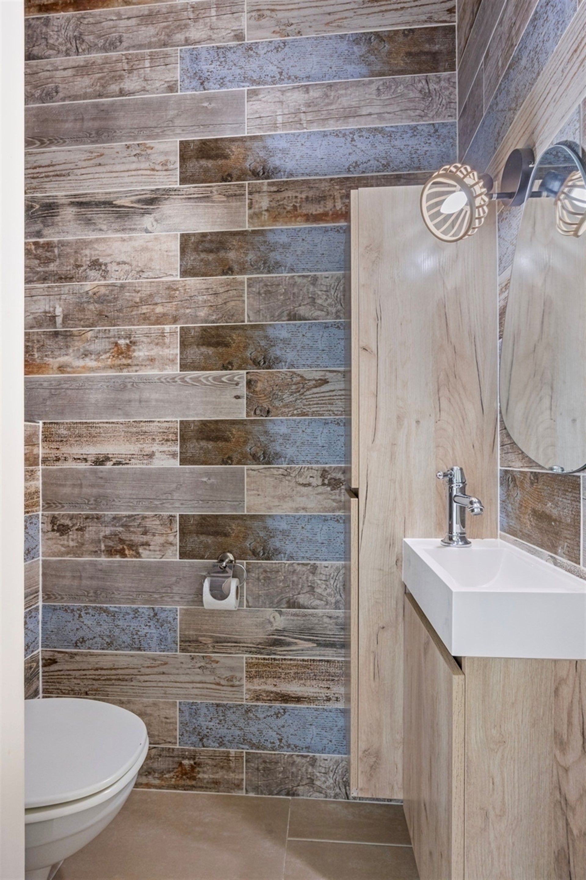 Ruime gerenoveerde villa met 4 slaapkmaers in residentiele wijk foto 10