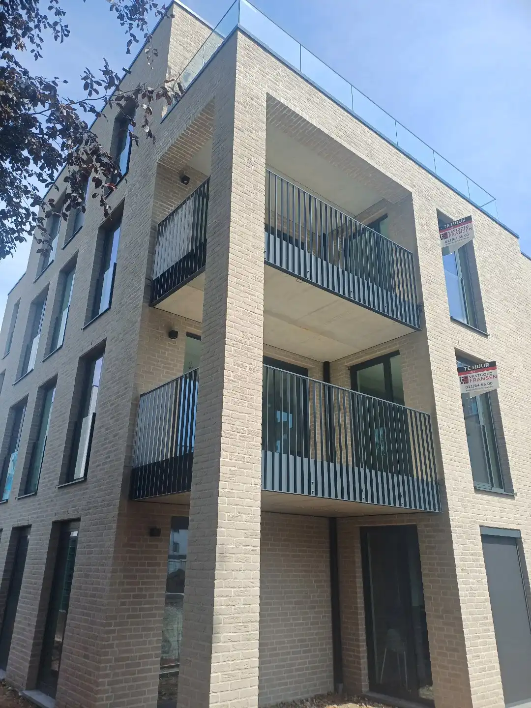 Instapklaar energieneutraal 1 slaapkamer nieuwbouw-appartement in Neerpelt centrum foto 16