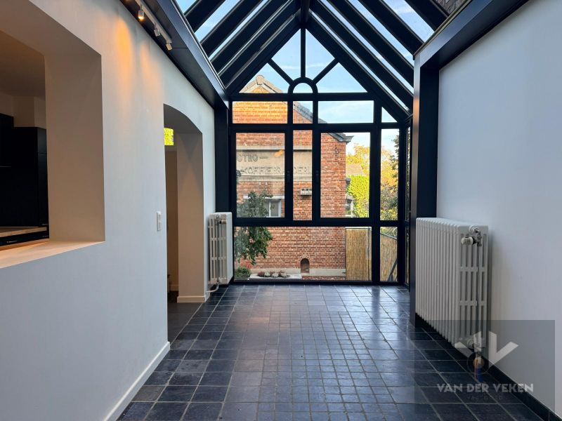 Prachtige stadswoning met 3 slaapkamers foto 3