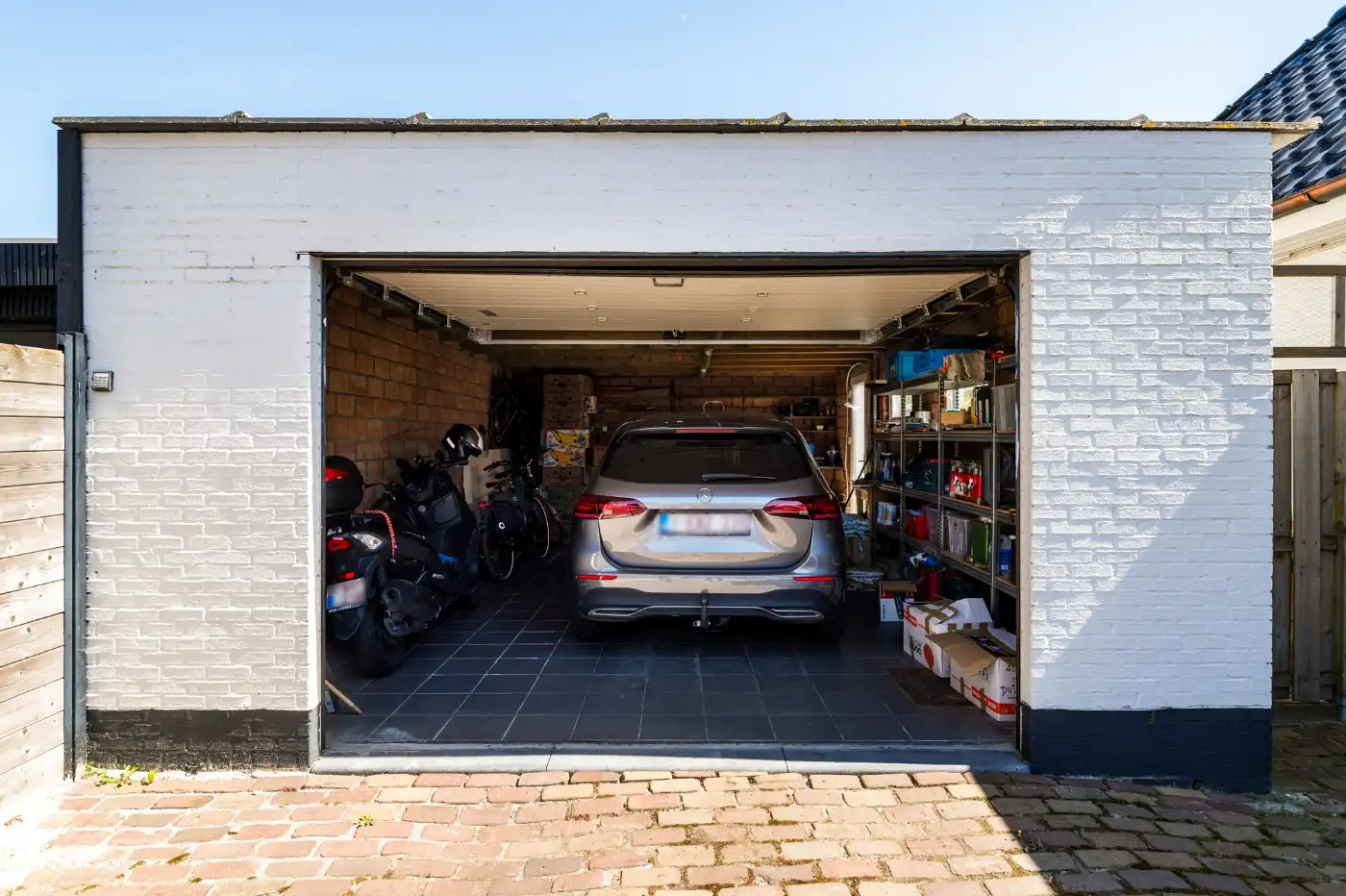 Instapklare, vrijstaande woning met 2 slpk., tuin en garage foto 26