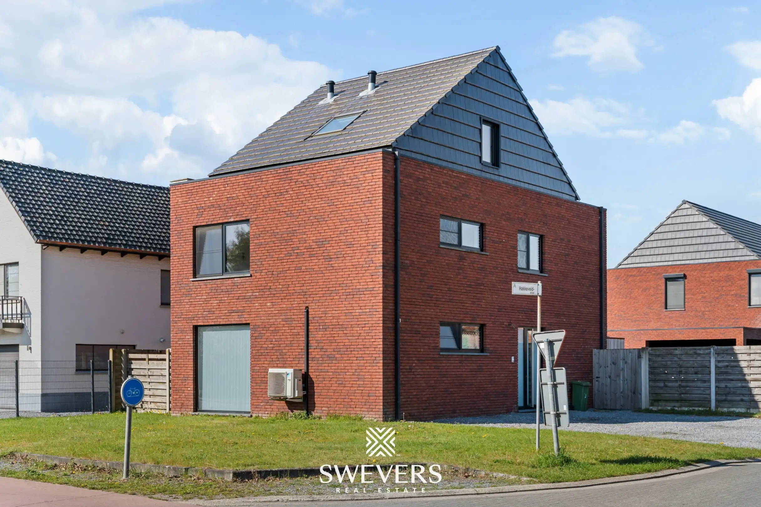 Ruime, energiezuinige open bebouwing met 5 slaapkamers op toplocatie in Alken foto 3