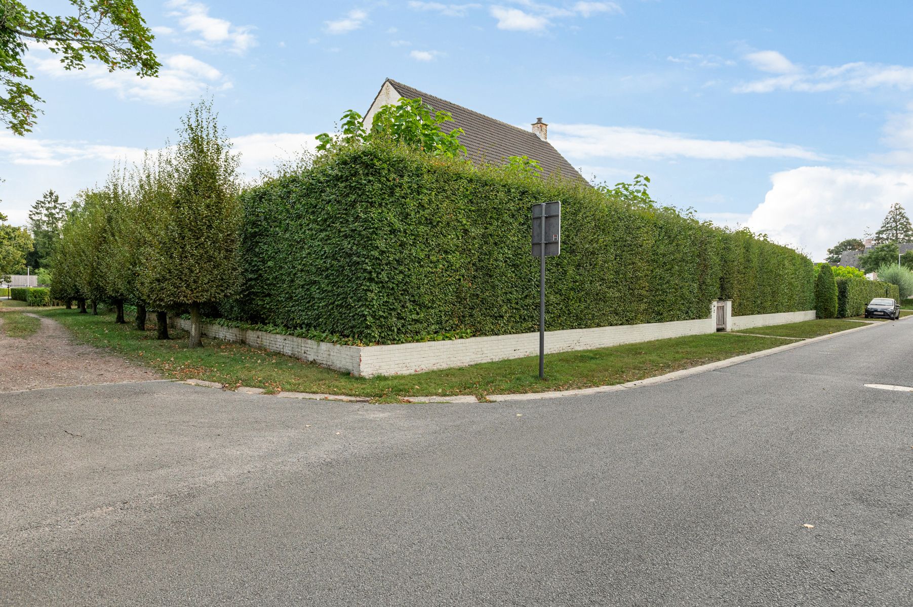 Top gelegen villa te koop op 1683 m2 grond foto 34