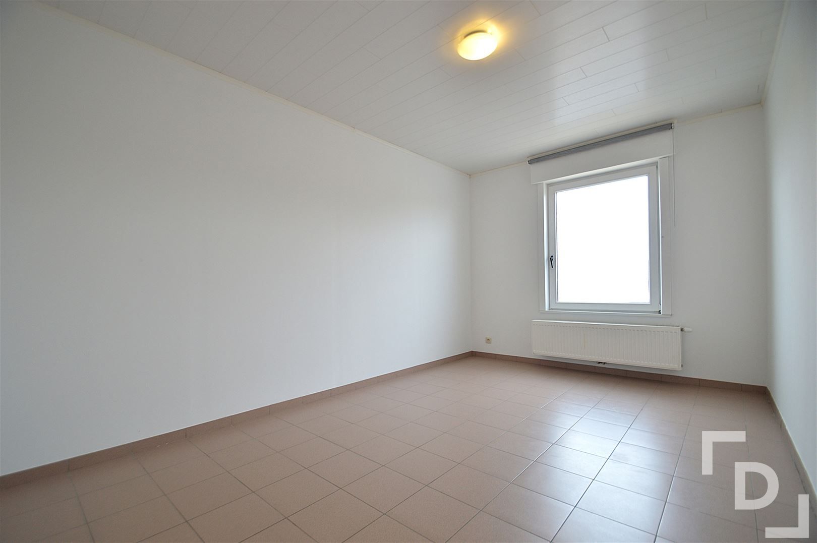 Instapklare woning met 4 slaapkamers en tuin te huur. foto 9