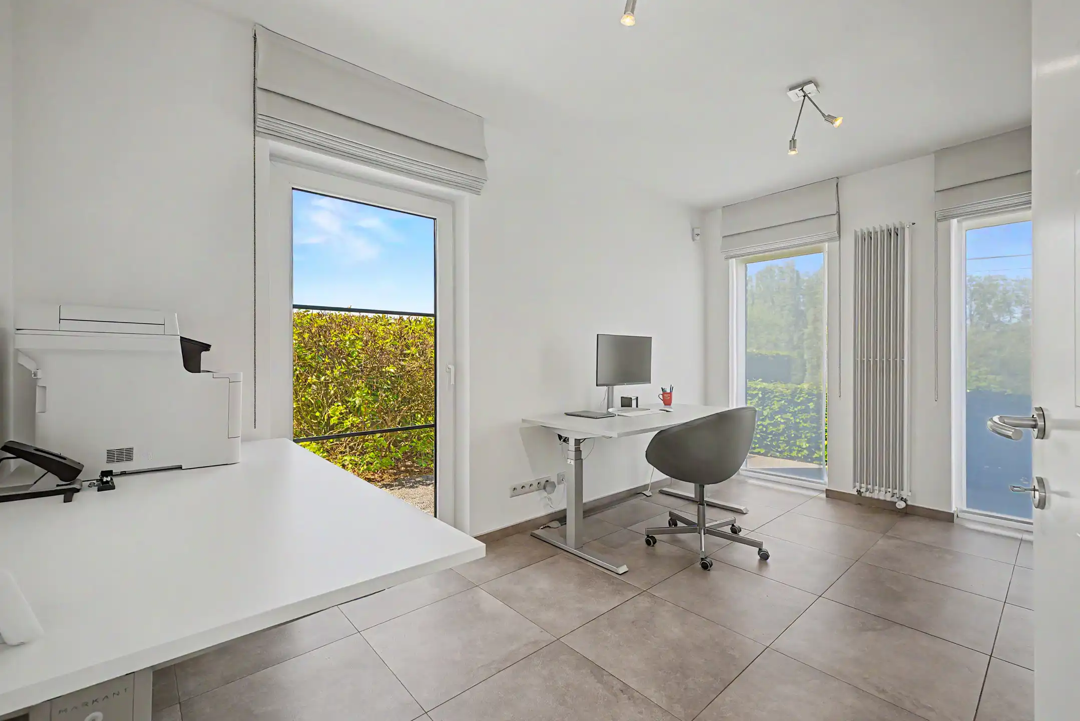 Instapklare woning met zwembad en prachtig vergezicht foto 12