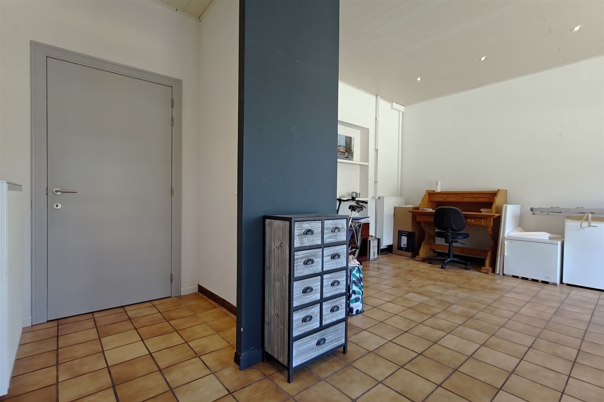 Gerenoveerd gebouw met 5 slpk. en stadstuin in het centrum van Lanaken foto 6