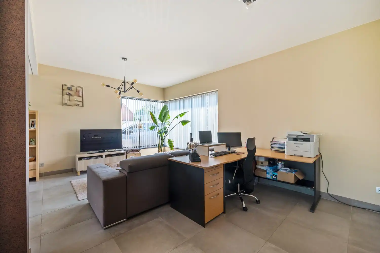 Instapklare, gerenoveerde woning met garage op toplocatie in Broechem! foto 11