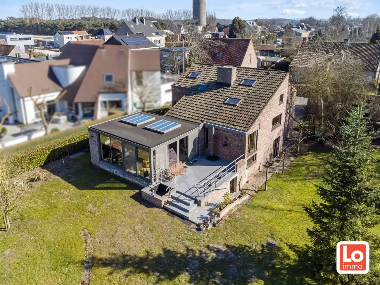 VERKOCHT! Charmante alleenstaande woning met inpandige dubbele garage en grote tuin met aanpalend bos (1ha) op een rustige locatie nabij het centrum van Wachtebeke! foto 23