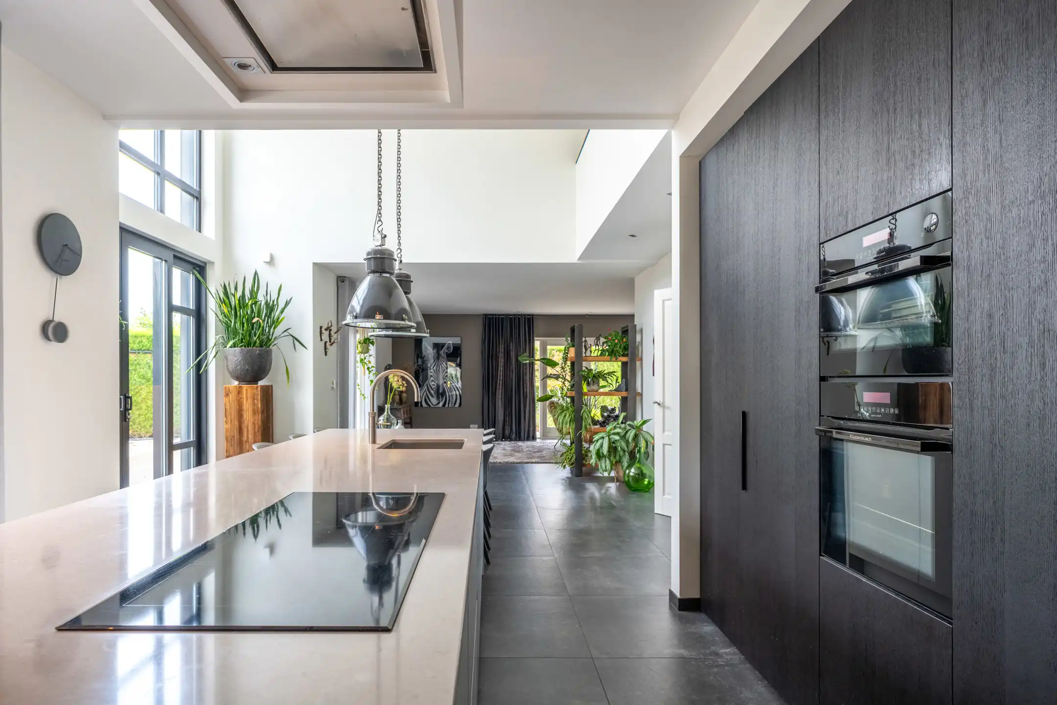 Charmante villa met 4 slaapkamers op 1.035 m² foto 10