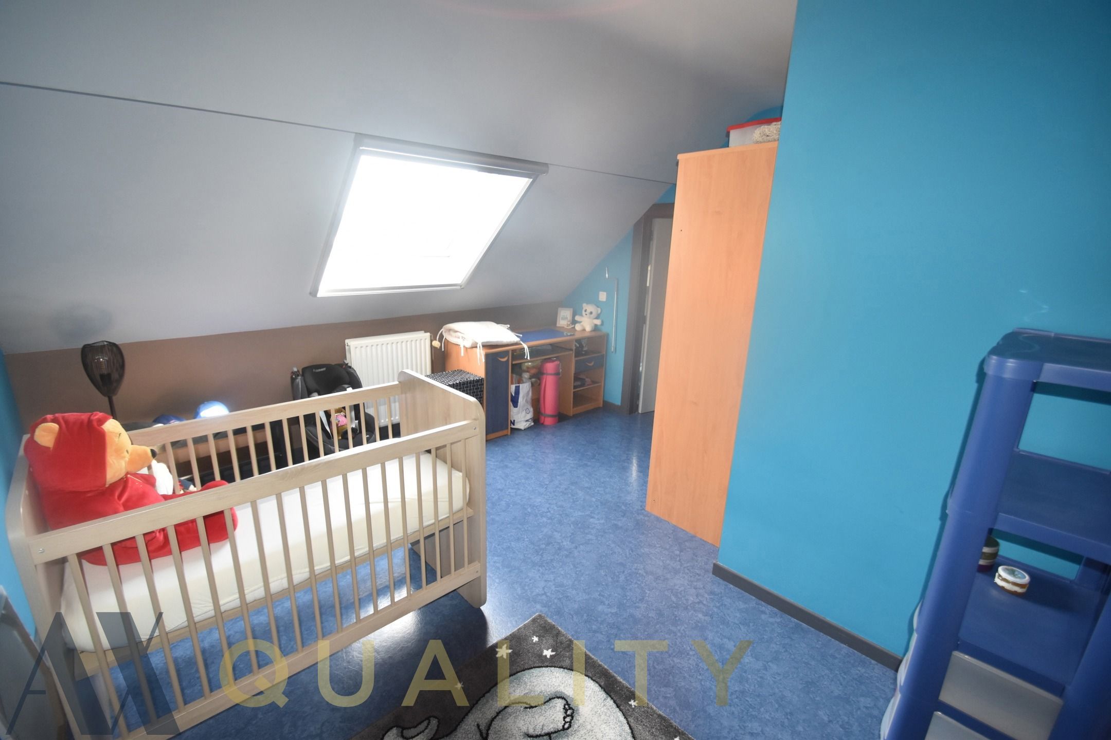 Open woning met 3 slpk., bureel, gar. oprit en tuin. Vrij vnf 01/09 foto 14