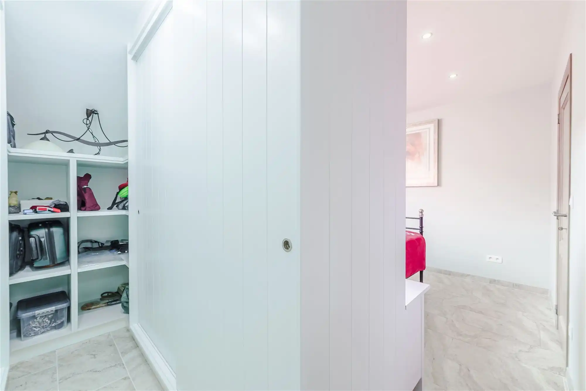 Kwaliteitsvol instapklaar huis met 3 slpks, 2 badks en tuin foto 21