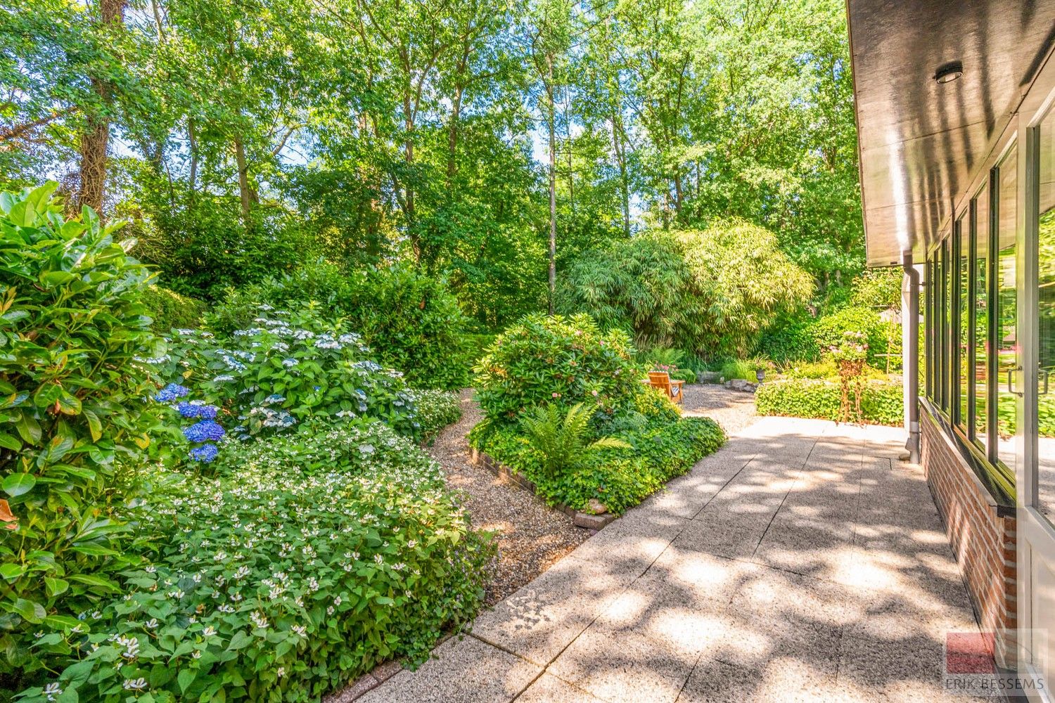 Gelijkvloerse vakantiewoning met een woonoppervlakte van 79 m², gelegen op een royaal perceel van 570 m². foto 22