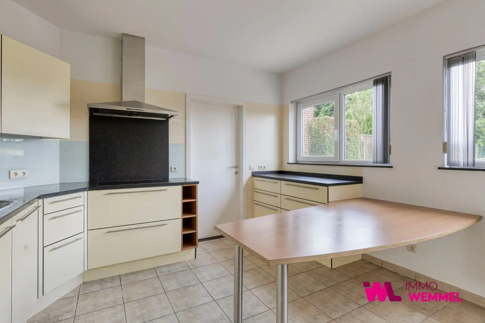 Gekoppelde villa met prachtige tuin in Wolvertem foto 4