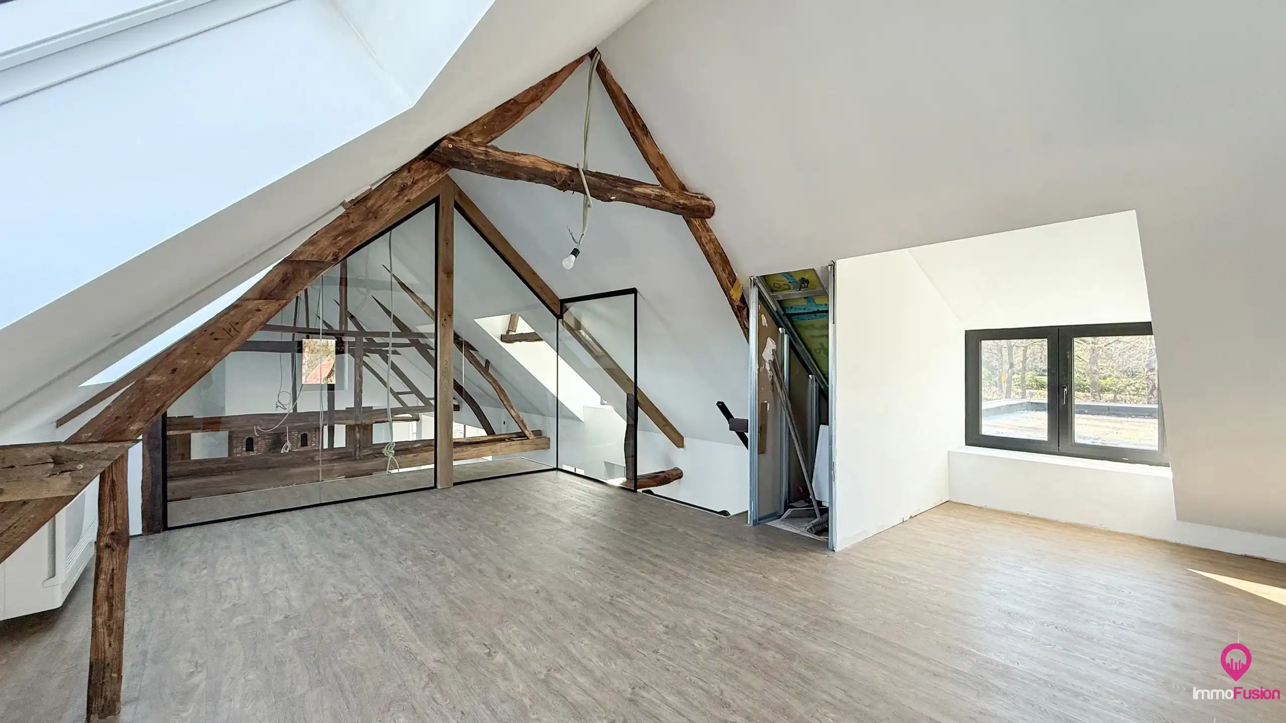 Multifunctioneel horecapand op een perceel van 1.9 hectare! foto 34