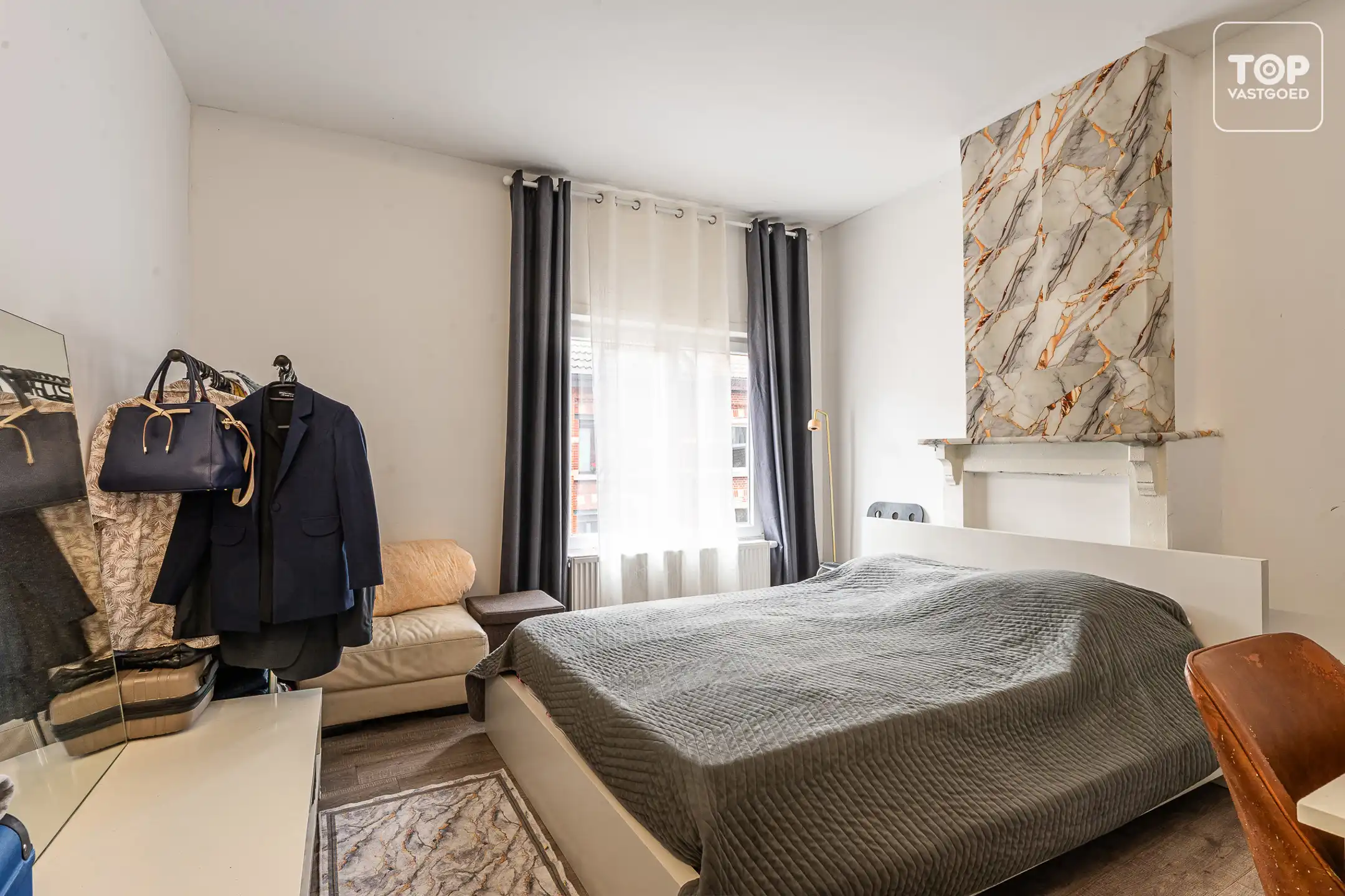 Centraal gelegen, gerenoveerde ééngezinswoning met 3 slaapkamers.  foto 13
