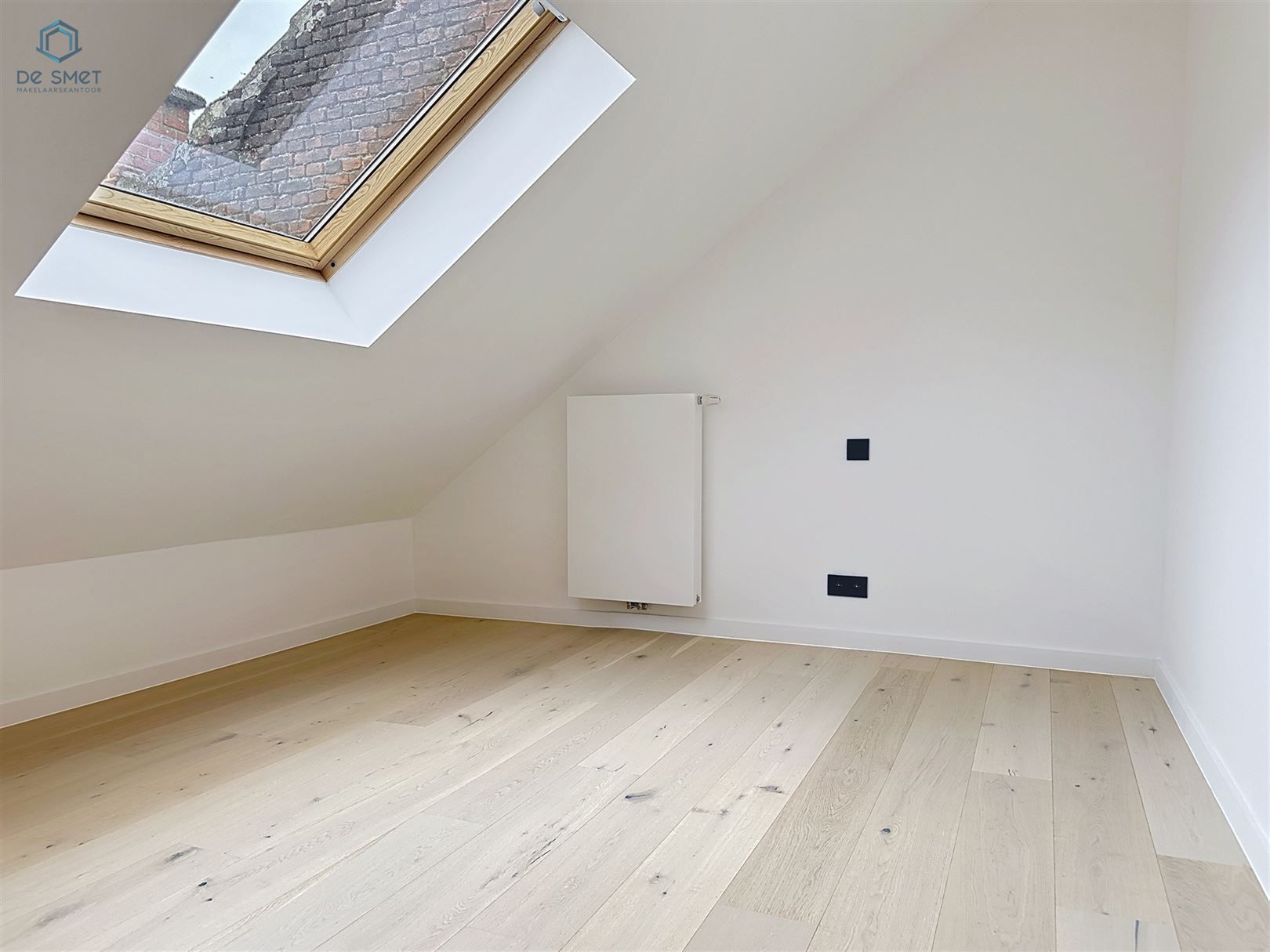 Prachtig gerenoveerde herenwoning met 5 slpks, 2 badkamers en tuin in het hart van Geraardsbergen foto 20