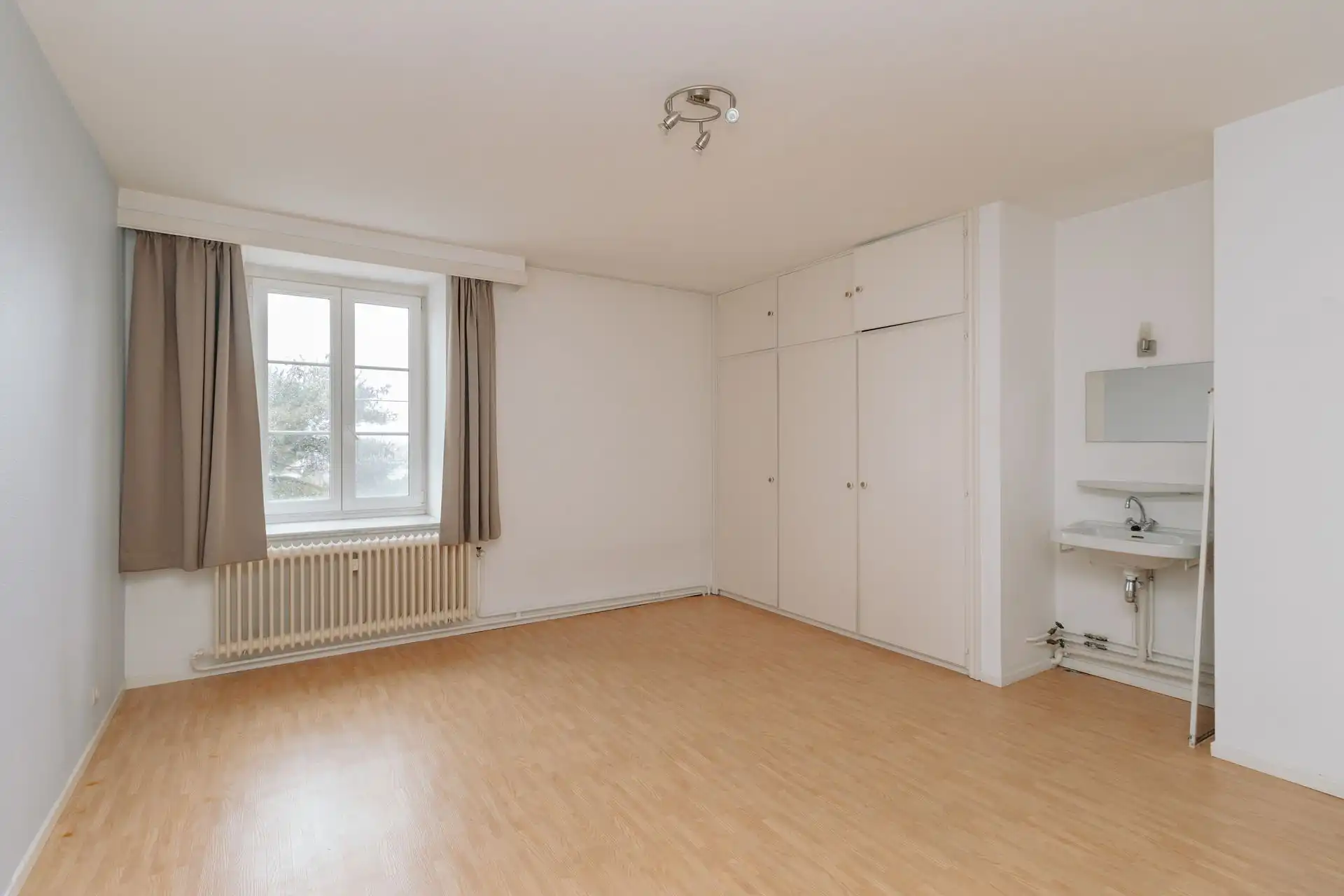 Ruim hoekappartement te huur nabij centrum Boechout. foto 6