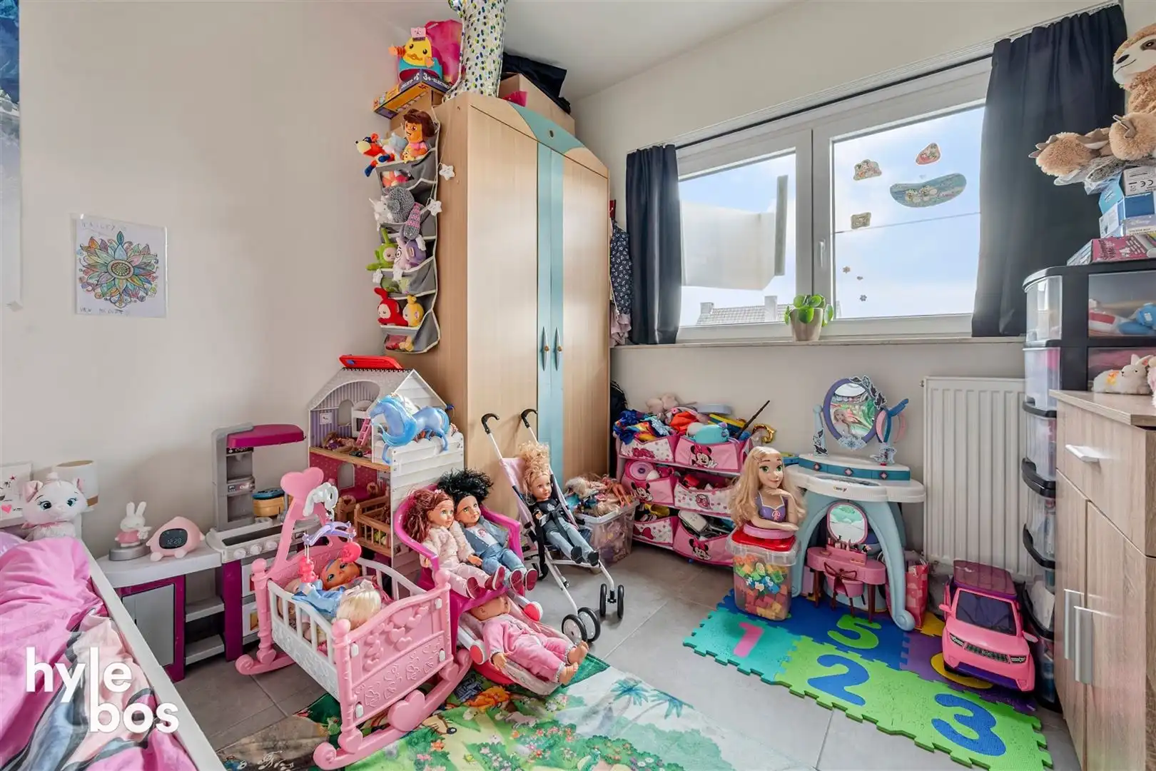 Instapklaar en energiezuinig appartement met garage en terras foto 16