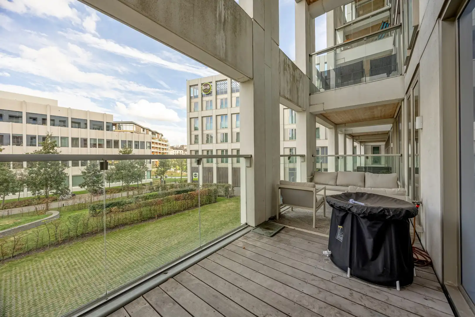 GEMEUBELD APPARTEMENT foto 5