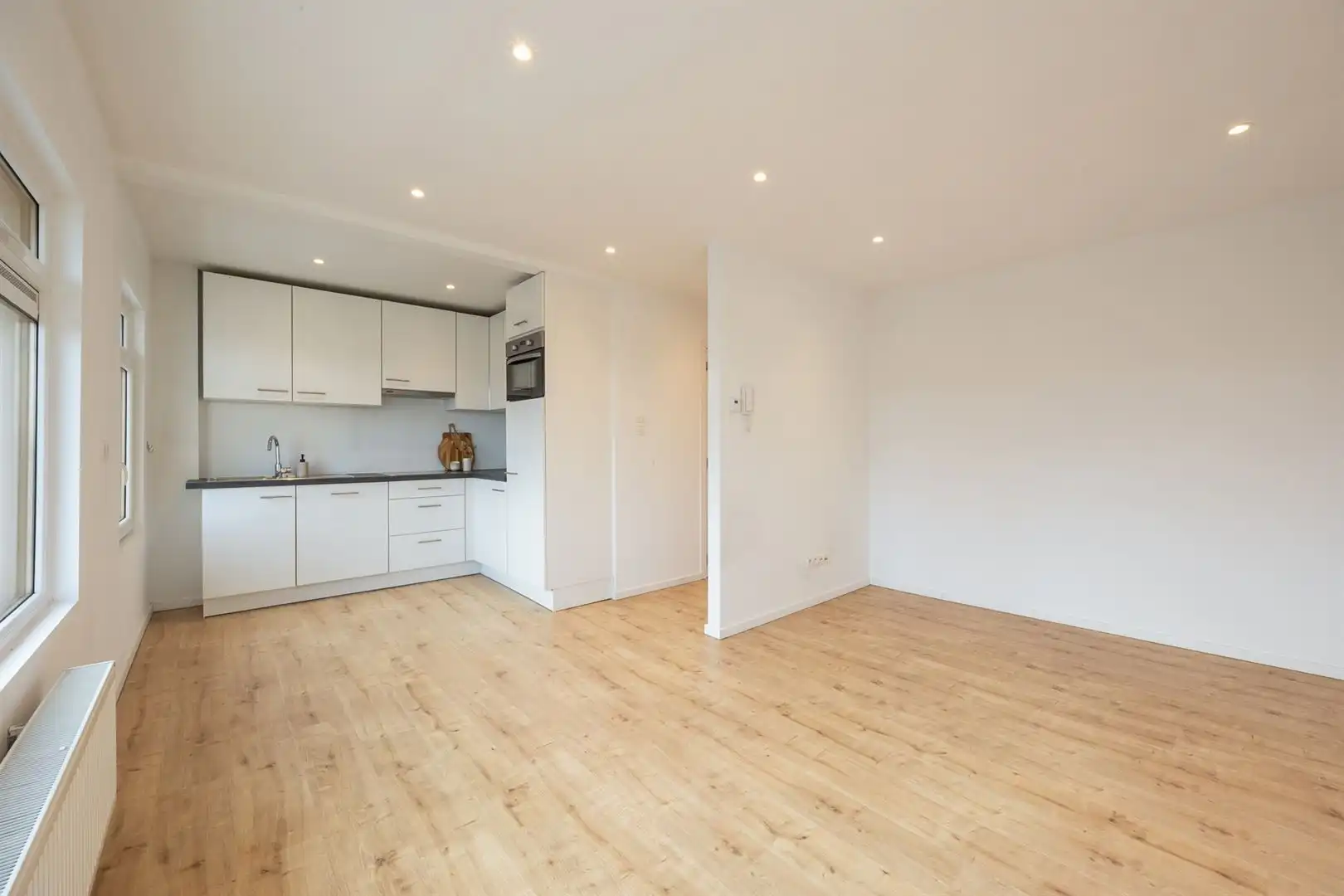 Instapklaar dakappartement met veel lichtinval foto 3