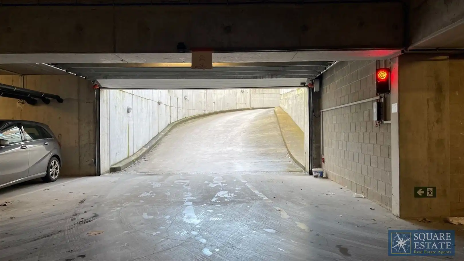 Garage/Parking foto 3