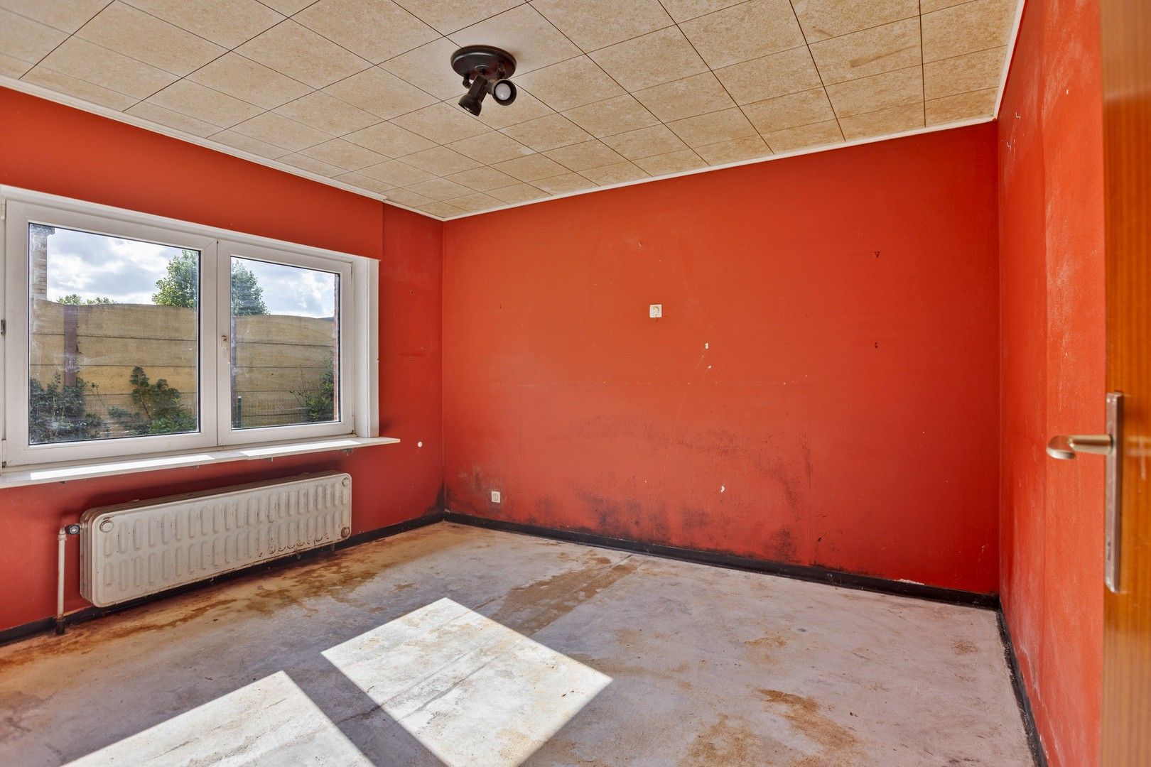 Renovatieproject vlakbij het centrum van Torhout! foto 11