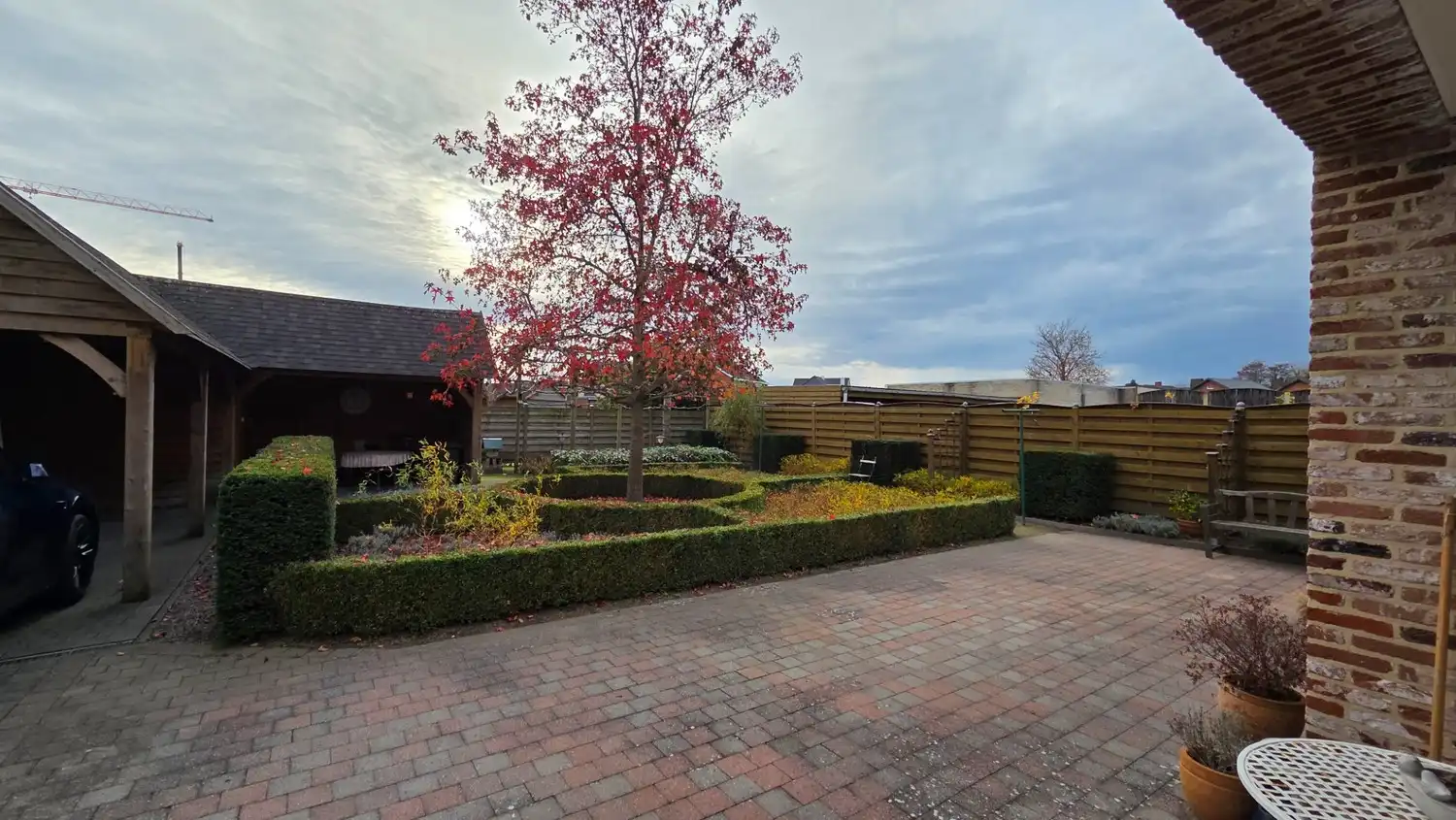 RUIM APPARTEMENT (140m²) OP TOPLOCATIE MET 3SK + TUIN foto 6