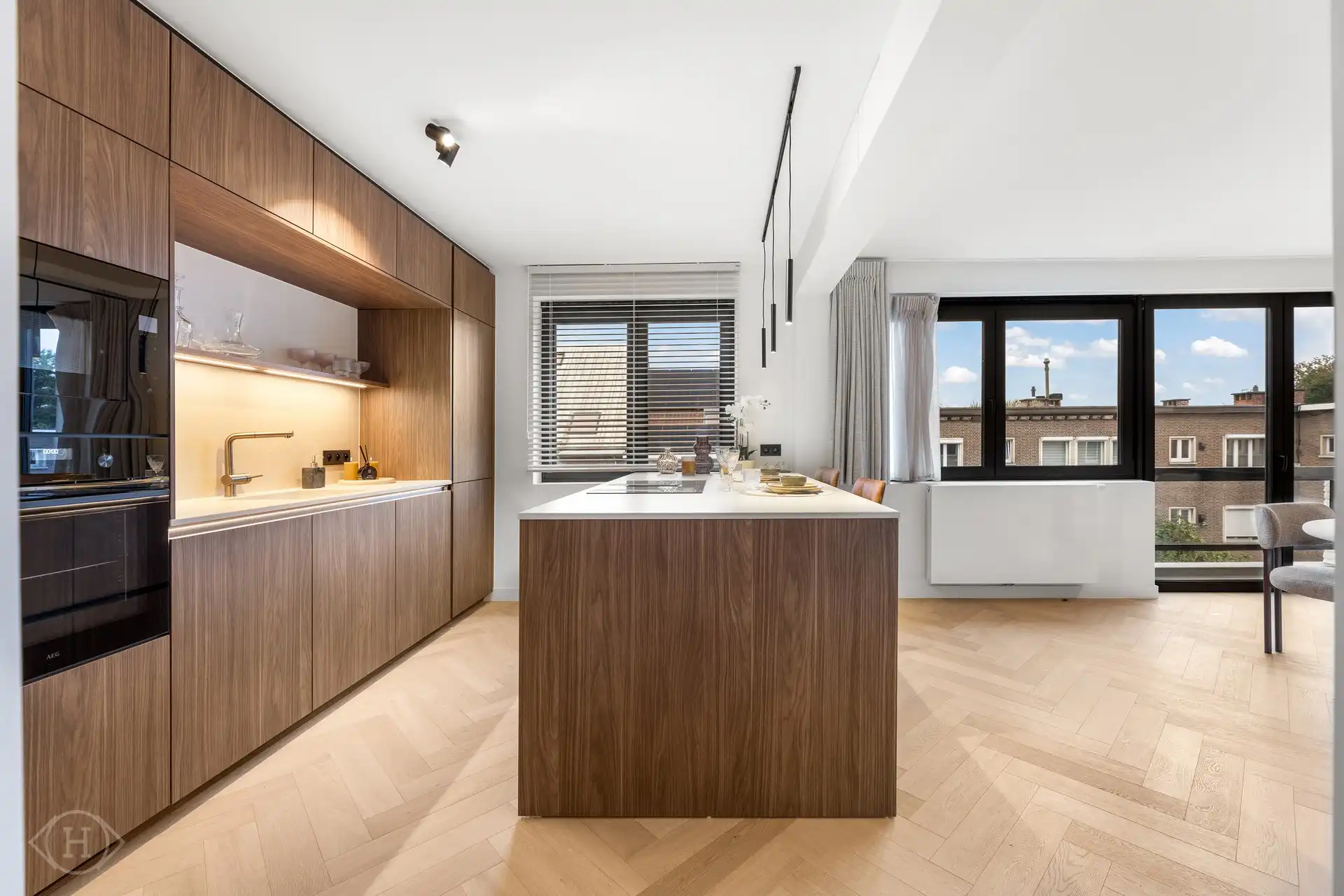 Luxueus 3-slaapkamerappartement met terras foto 2