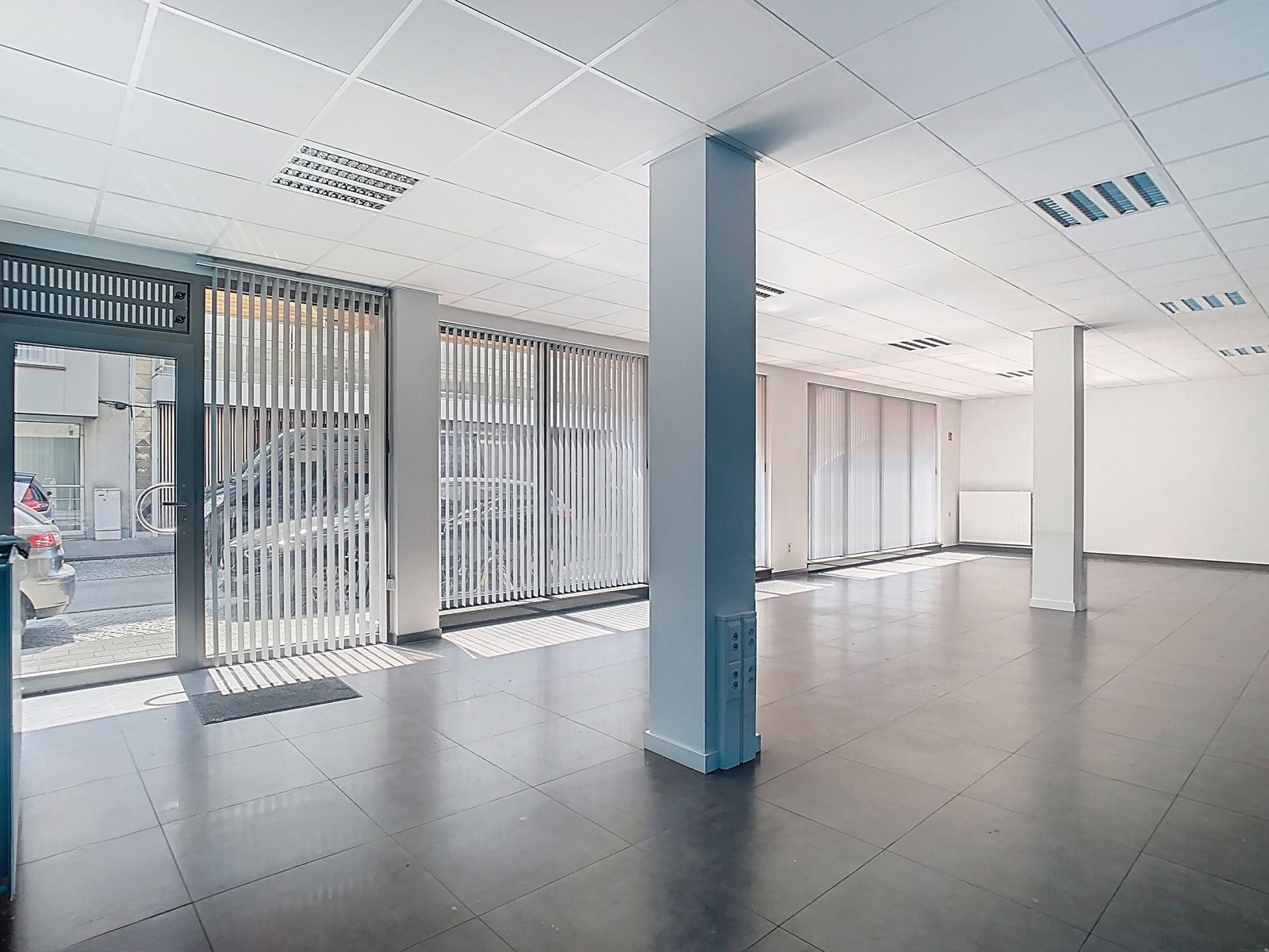 Ruim Handelspand, op Toplocatie nabij het stadscentrum! foto 3