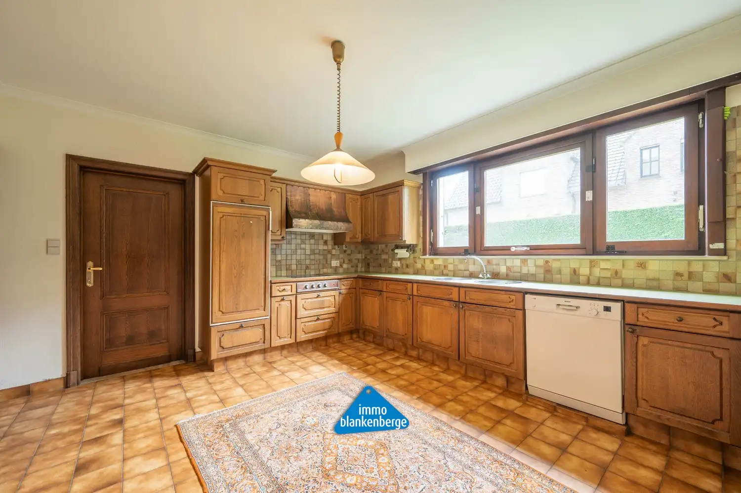 Exclusieve villa in een gegeerde residentiële wijk foto 13