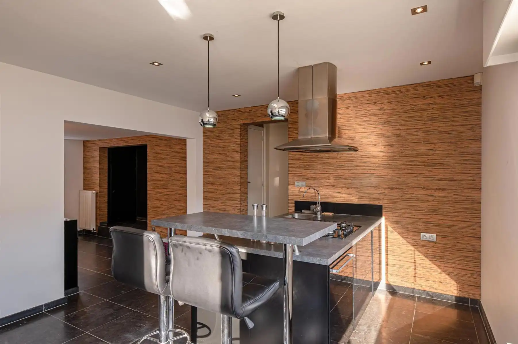 IN OPTIE. Woning met multifunctioneel gelijkvloers en magazijn/garage op een perceel van 536m². foto 14