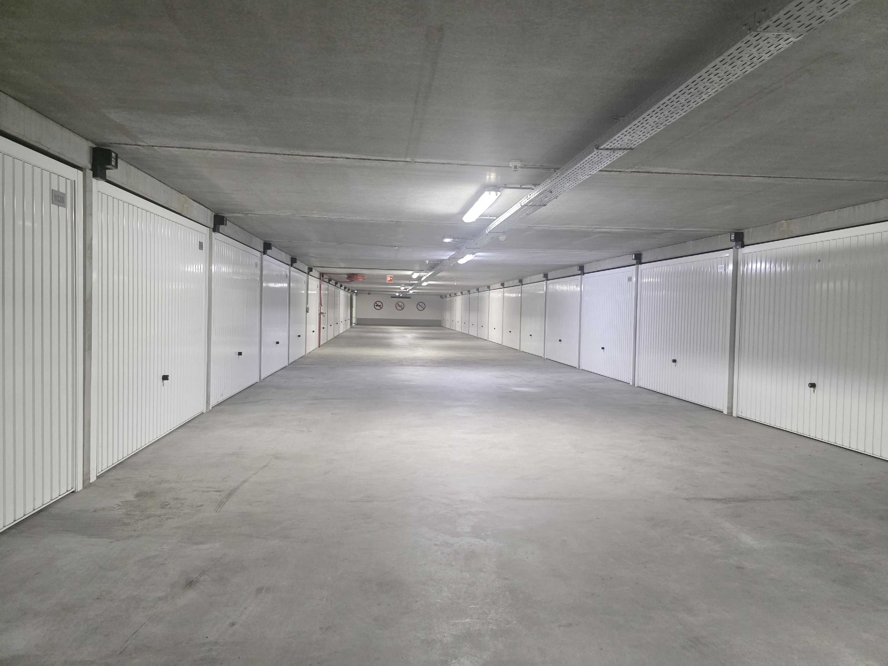 Enkele garagebox op top locatie foto 5