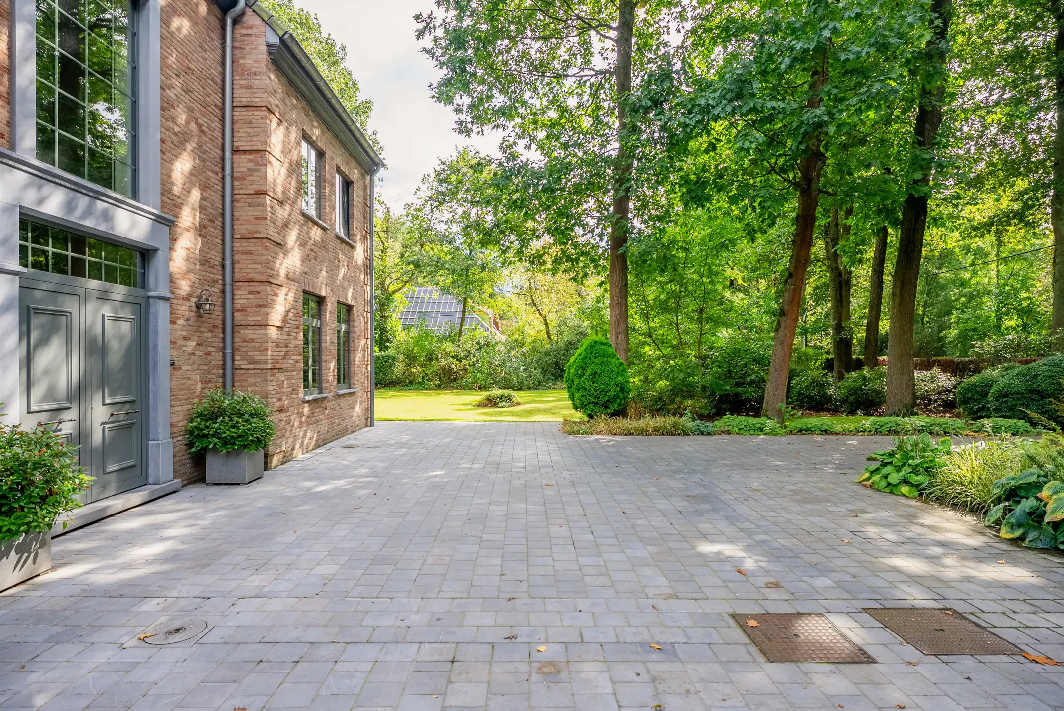 Prestigieuze villa met afzonderlijke woonunit en royale tuin nabij de Kalmthoutse Heide foto 62