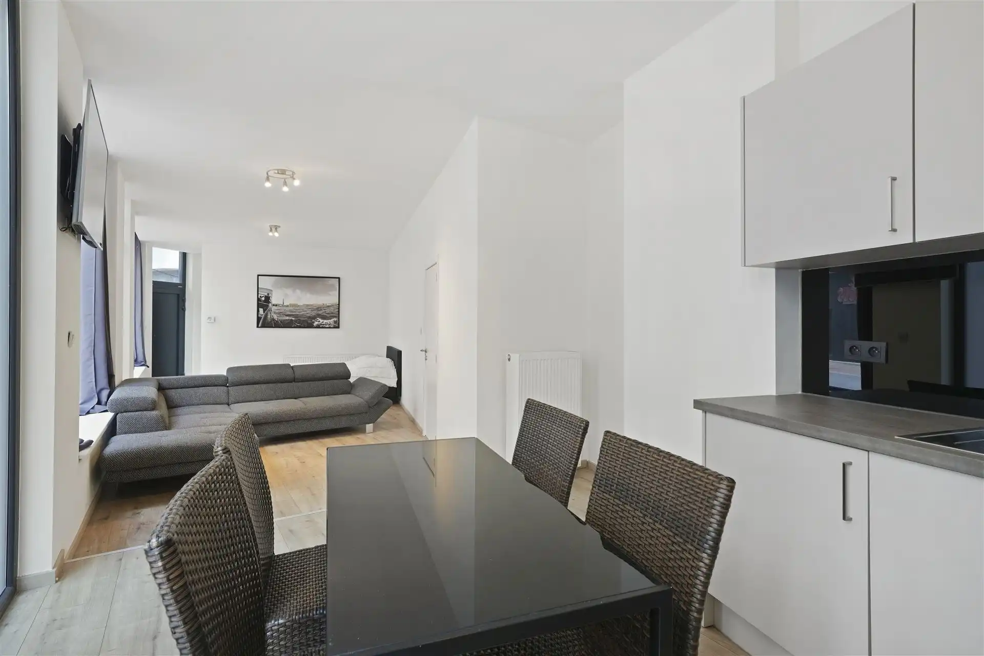 CENTRALE LIGGING / RUIME WONING foto 36