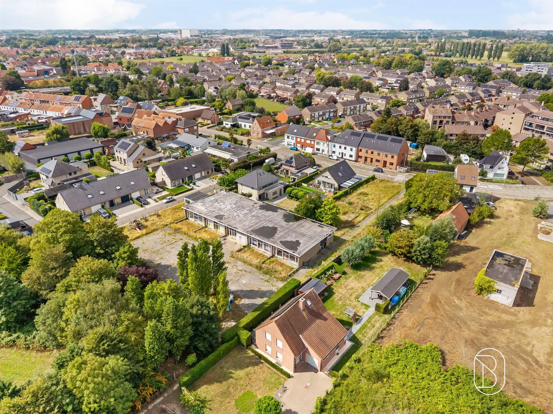 Goed gelegen projectgrond van 3714m² te koop foto 2