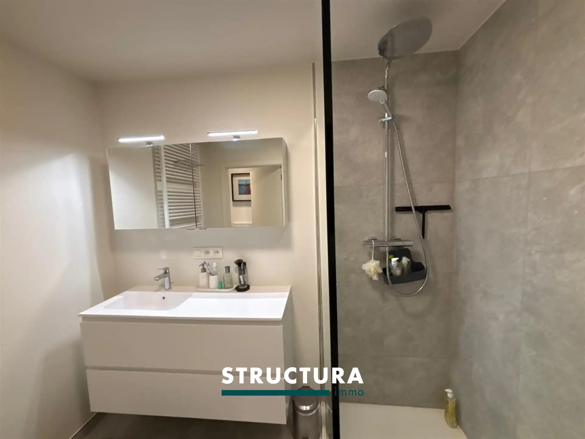 Recent, luxe appartement in zalige omgeving! foto 16
