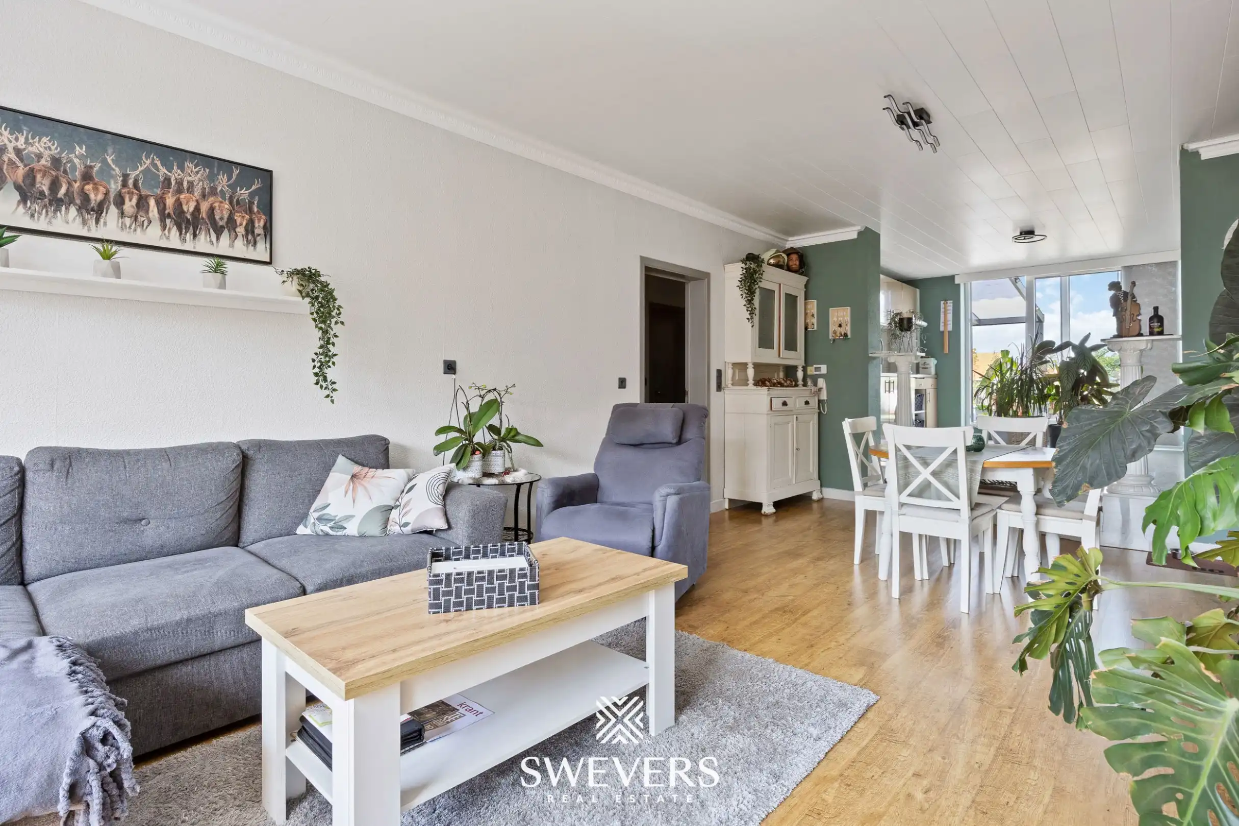 Ruim instapklaar appartement met 3 slaapkamers, garage en terras van 42 m² in Tongeren. foto 3