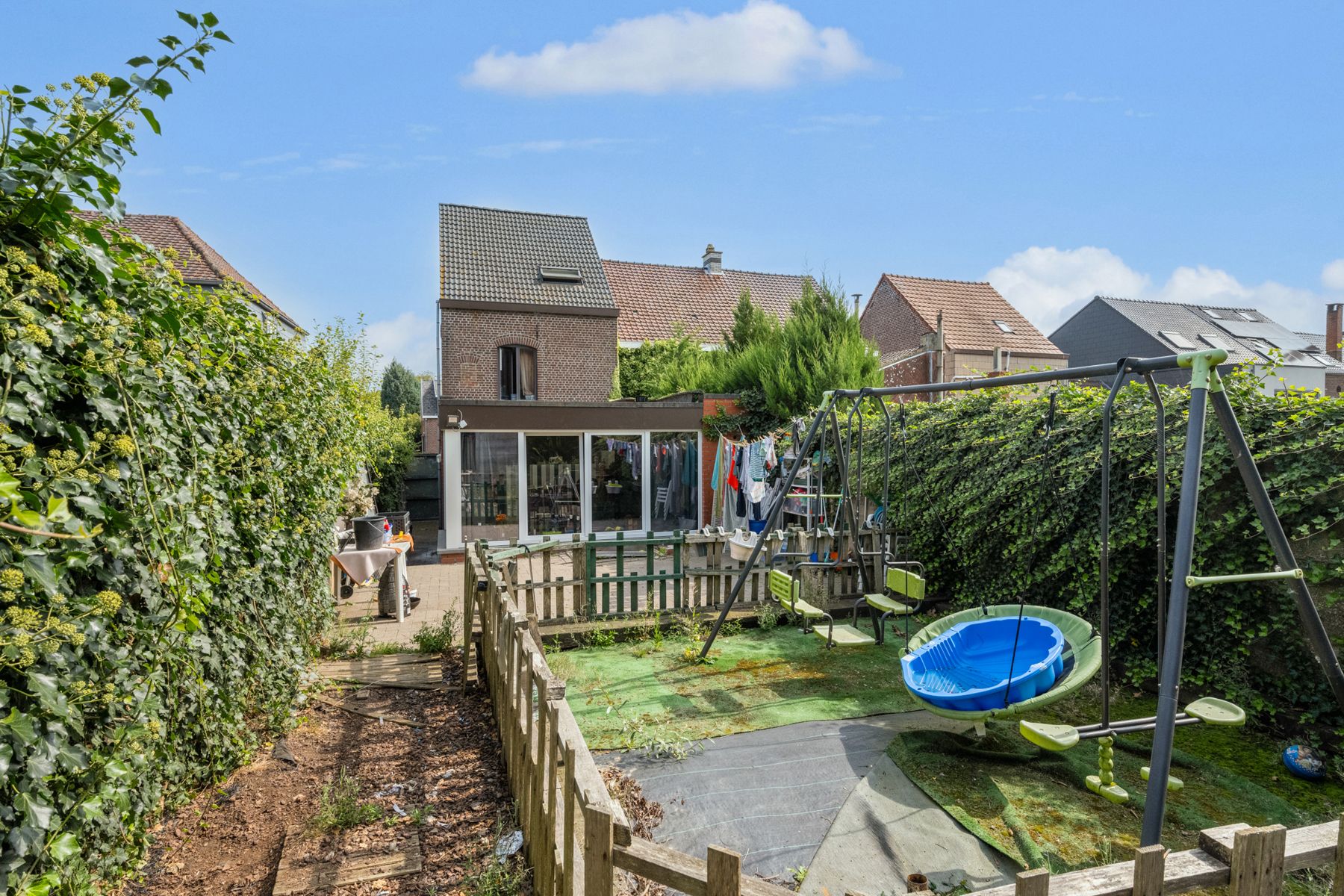 Instapklare woning met 4 slpk en tuin foto 16