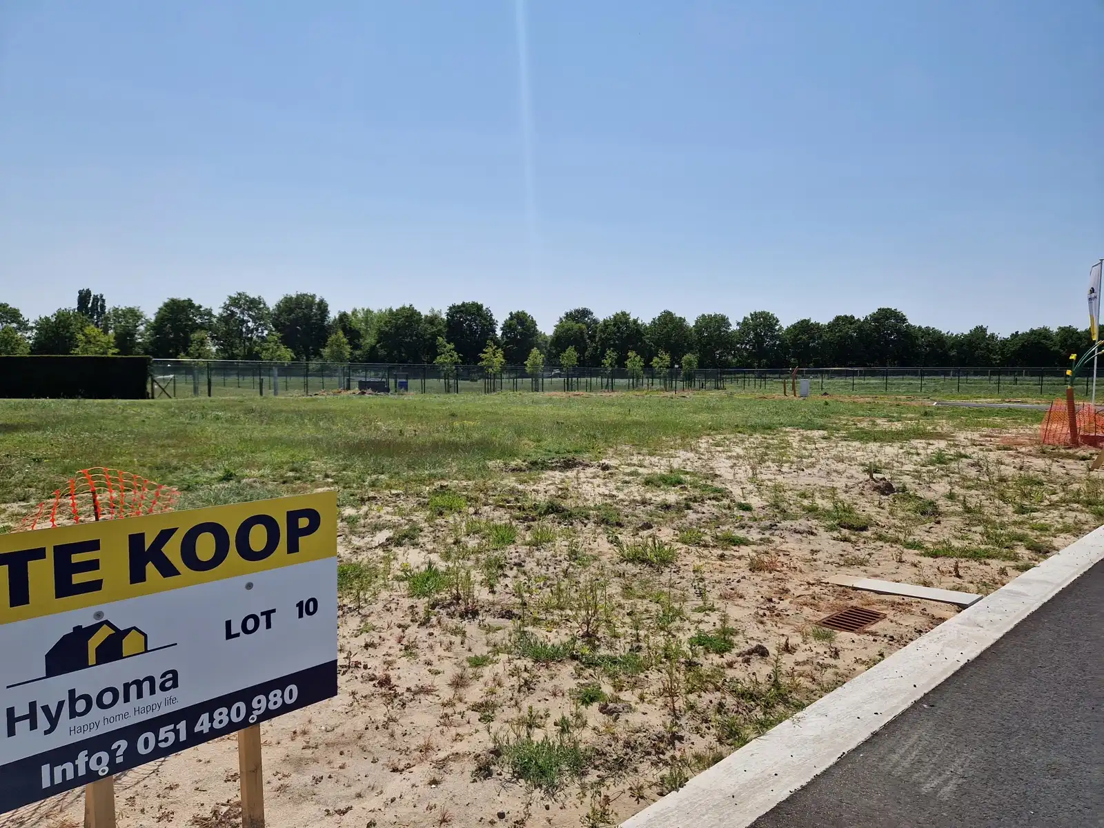 Grond te koop foto {{pictureIndex}}