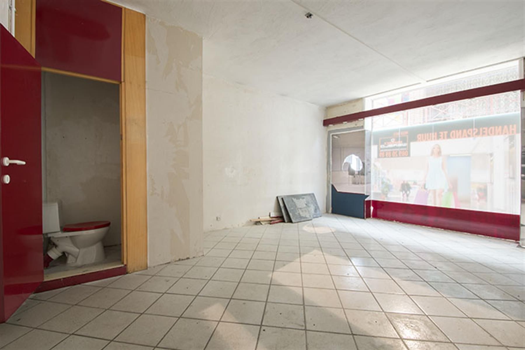 Handelspand op top locatie (Shopping 2) foto 9